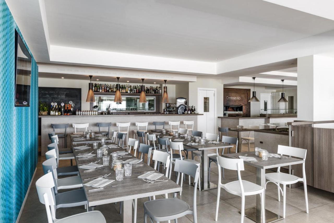 Hotel Ristorante Centosedici 泰拉奇纳 外观 照片