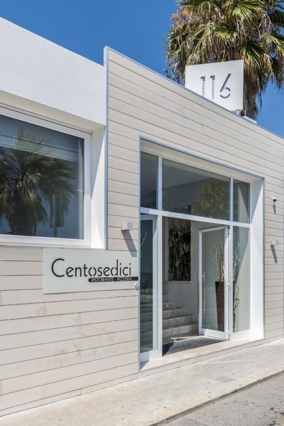 Hotel Ristorante Centosedici 泰拉奇纳 外观 照片